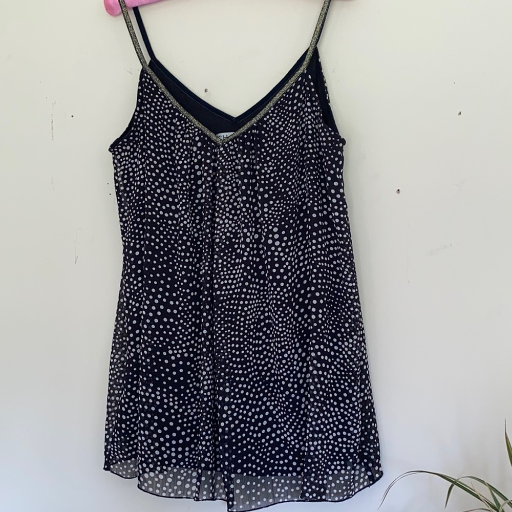 Chase size large black & white top